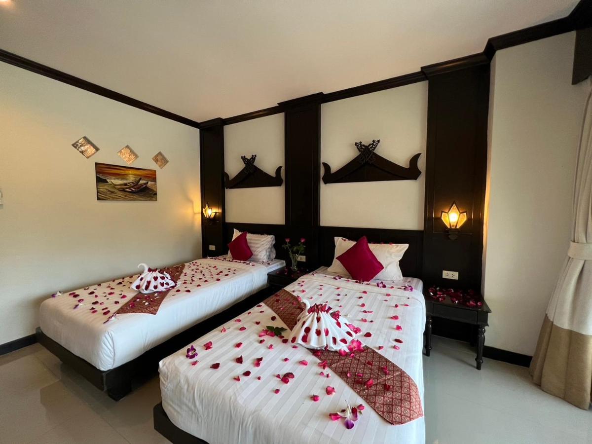 Hotel Patong Heaven Exterior foto