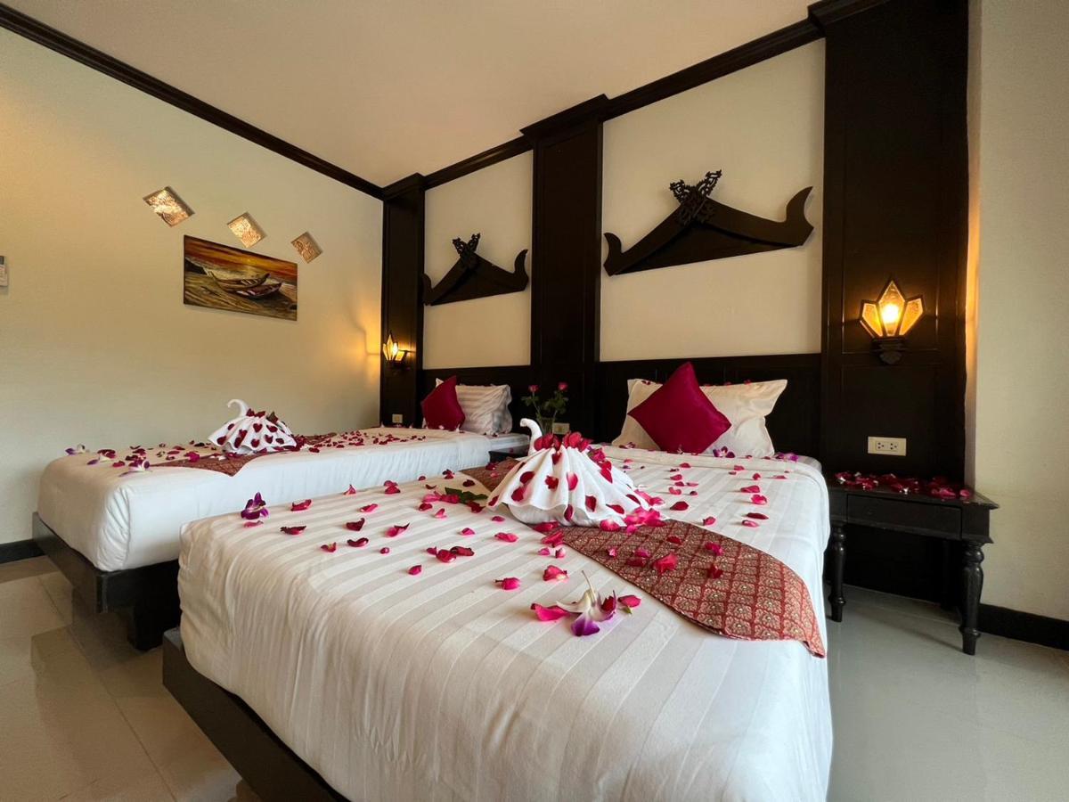 Hotel Patong Heaven Exterior foto