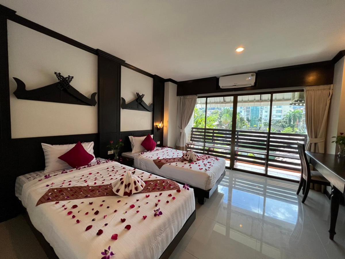 Hotel Patong Heaven Exterior foto